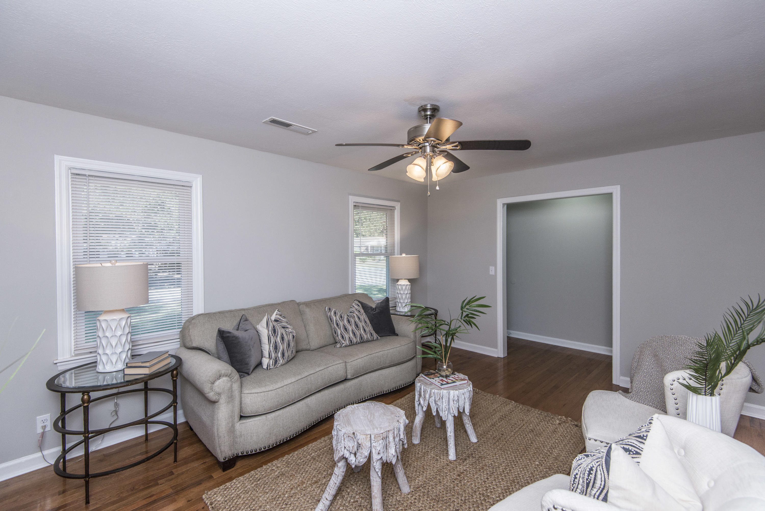 1487 Village Road Charleston, SC 29407 - Photo 7 of 32 _DSC2731