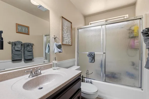 $399,000 | 170 Artesia Drive, Chico, CA 95973