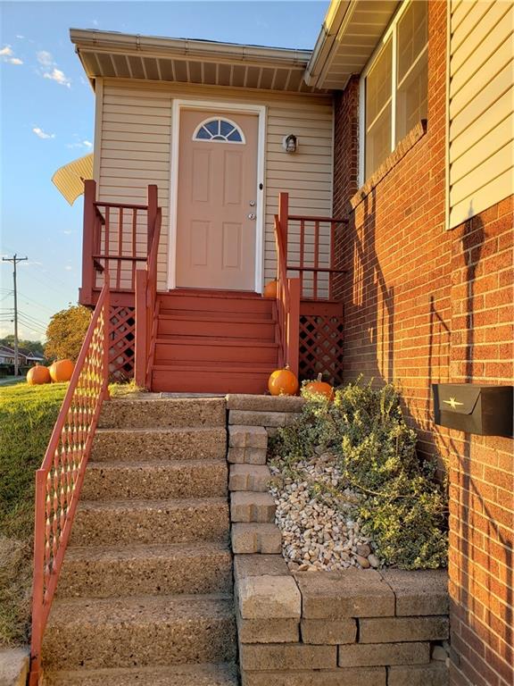 3755 Willett Road Pittsburgh, PA 15227 - Photo 2 of 24 Gallery Image 2