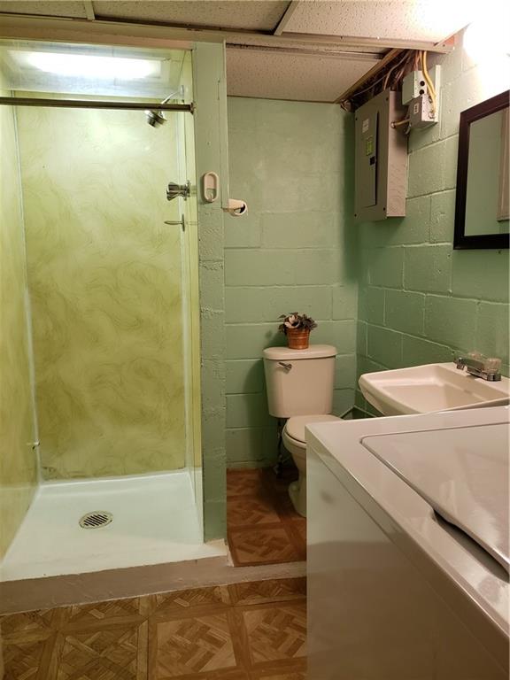 3755 Willett Road Pittsburgh, PA 15227 - Photo 19 of 24 Gallery Image 19