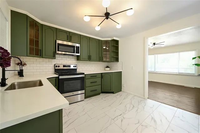 $232,500 | 13301 10th Street, Grandview, MO 64030