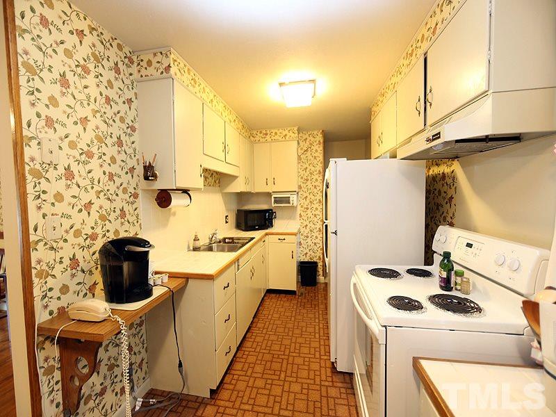 3606 Cole Mill Road Durham, NC 27712 - Photo 4 of 12 Gallery Image 4
