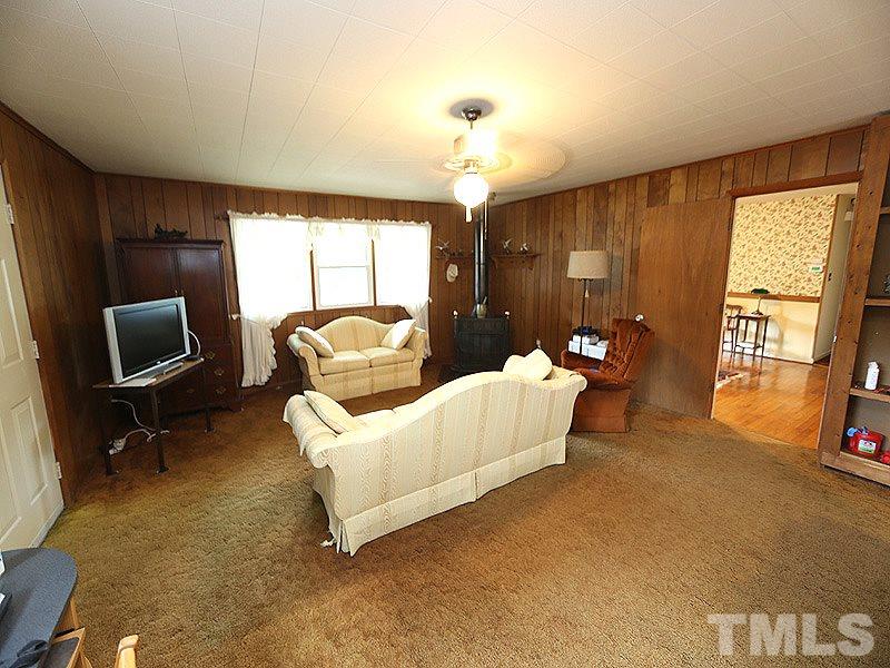 3606 Cole Mill Road Durham, NC 27712 - Photo 5 of 12 Gallery Image 5