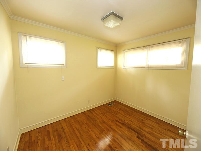 3606 Cole Mill Road Durham, NC 27712 - Photo 8 of 12 Gallery Image 8