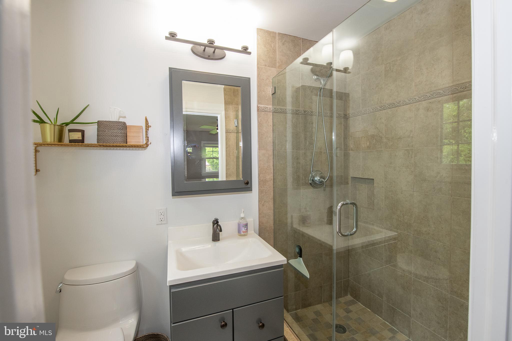231 Stacey Road Penn Valley, PA 19072 - Photo 19 of 31 Newly updated Master Bath