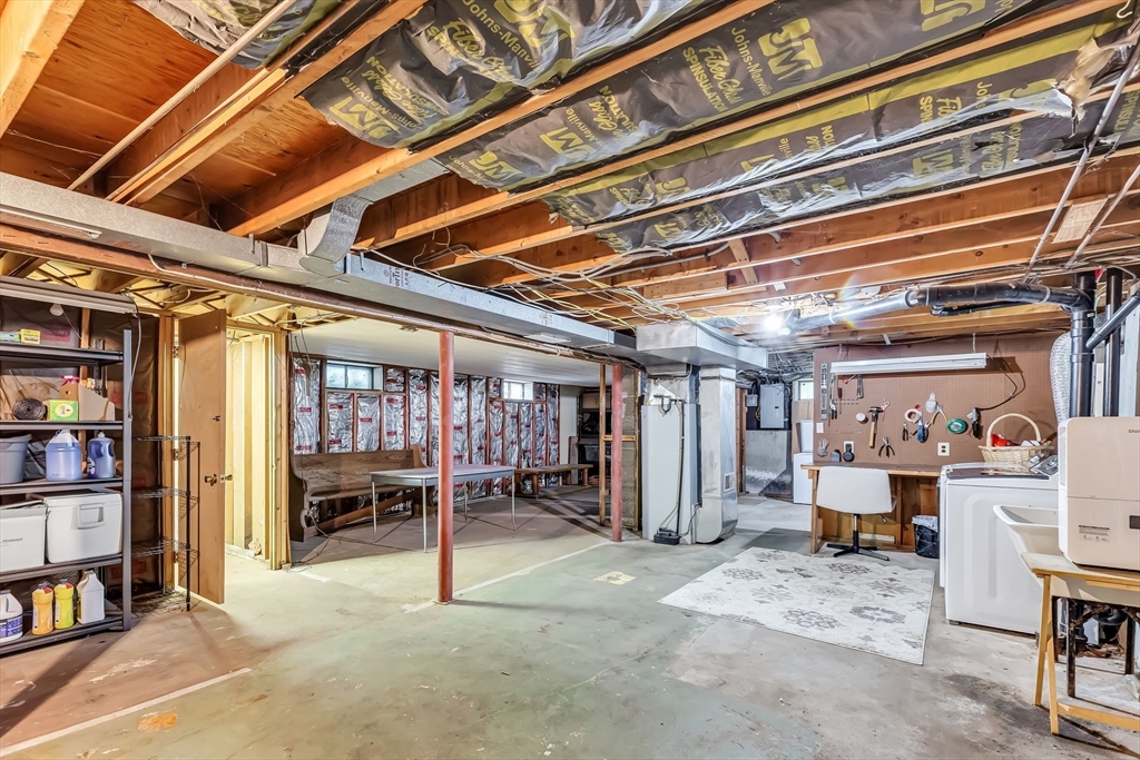 71 Endecott Street Springfield, MA 01118 - Photo 31 of 42 a view of livingroom with furniture