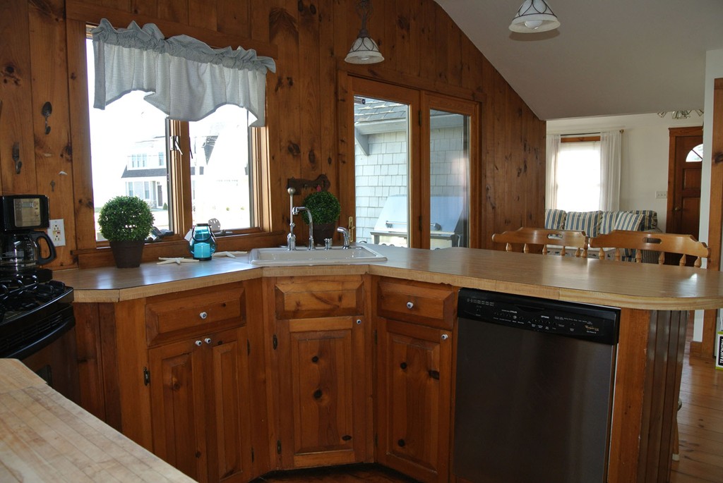 20 Elliot Road Mashpee, MA 02649 - Photo 5 of 26 Gallery Image 5