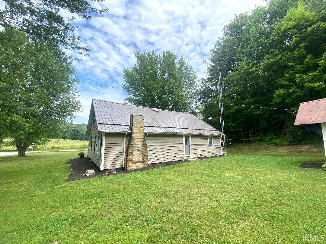 3064 East Calvertville Road Bloomfield, IN 47424 - Photo 3 of 36