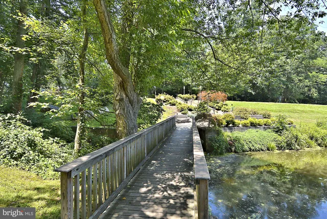 $690,000 | 318 New Mark Esplanade, Rockville, MD 20850