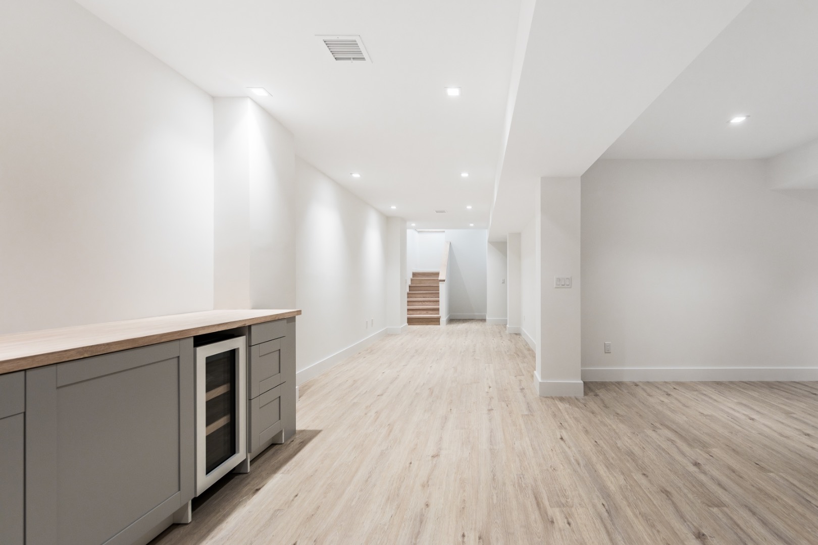 22 Oak Drive Sag Harbor, NY 11963 - Photo 29 of 35 a view of a kitchen with a sink and wooden floor