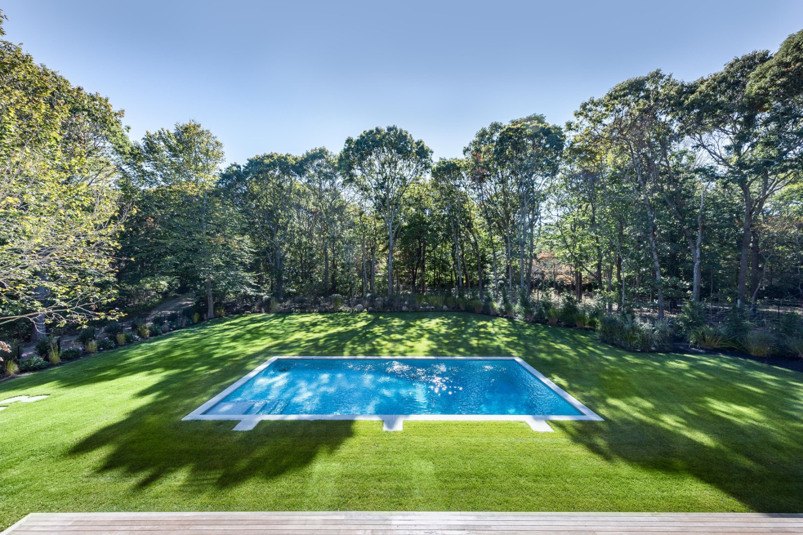 22 Oak Drive Sag Harbor, NY 11963 - Photo 34 of 35 a view of an outdoor space