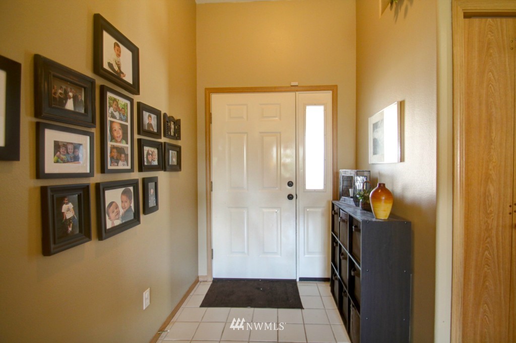495 Spring Lane Sedro-Woolley, WA 98284 - Photo 2 of 16