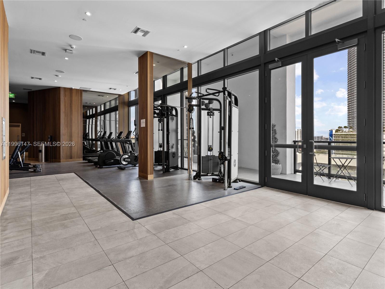 239 Southwest 9th Street, Unit 1403 Miami, FL 33130 - Photo 28 of 33 a view of a livingroom with couch