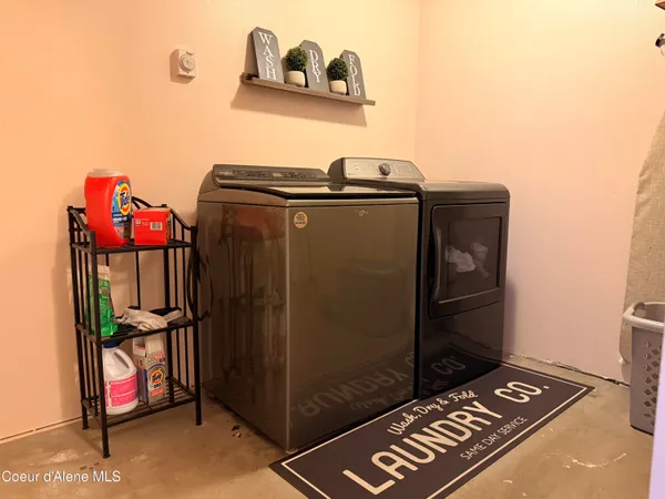 $575,000 | 1190 West Palouse Drive, Post Falls, ID 83854