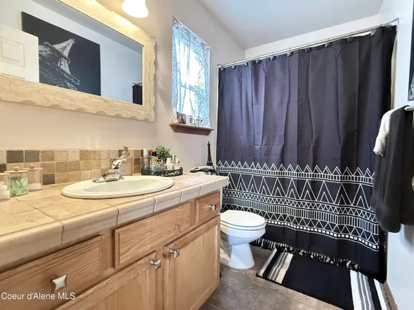 $575,000 | 1190 West Palouse Drive, Post Falls, ID 83854