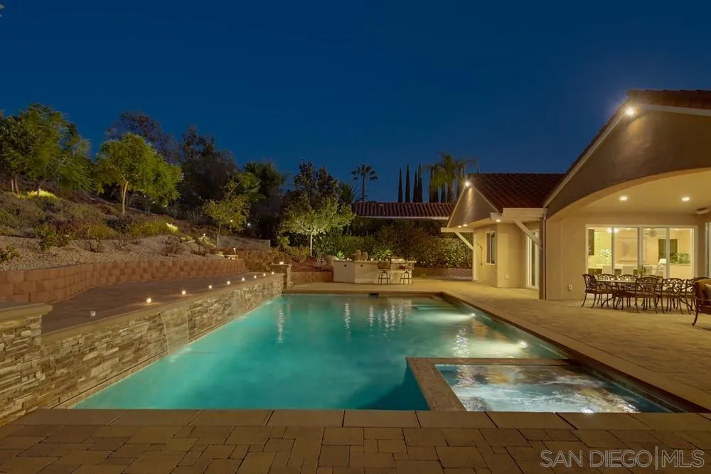 14326 Sandhill Road Poway, CA 92064 - Photo 7 of 75 Gallery Image 7