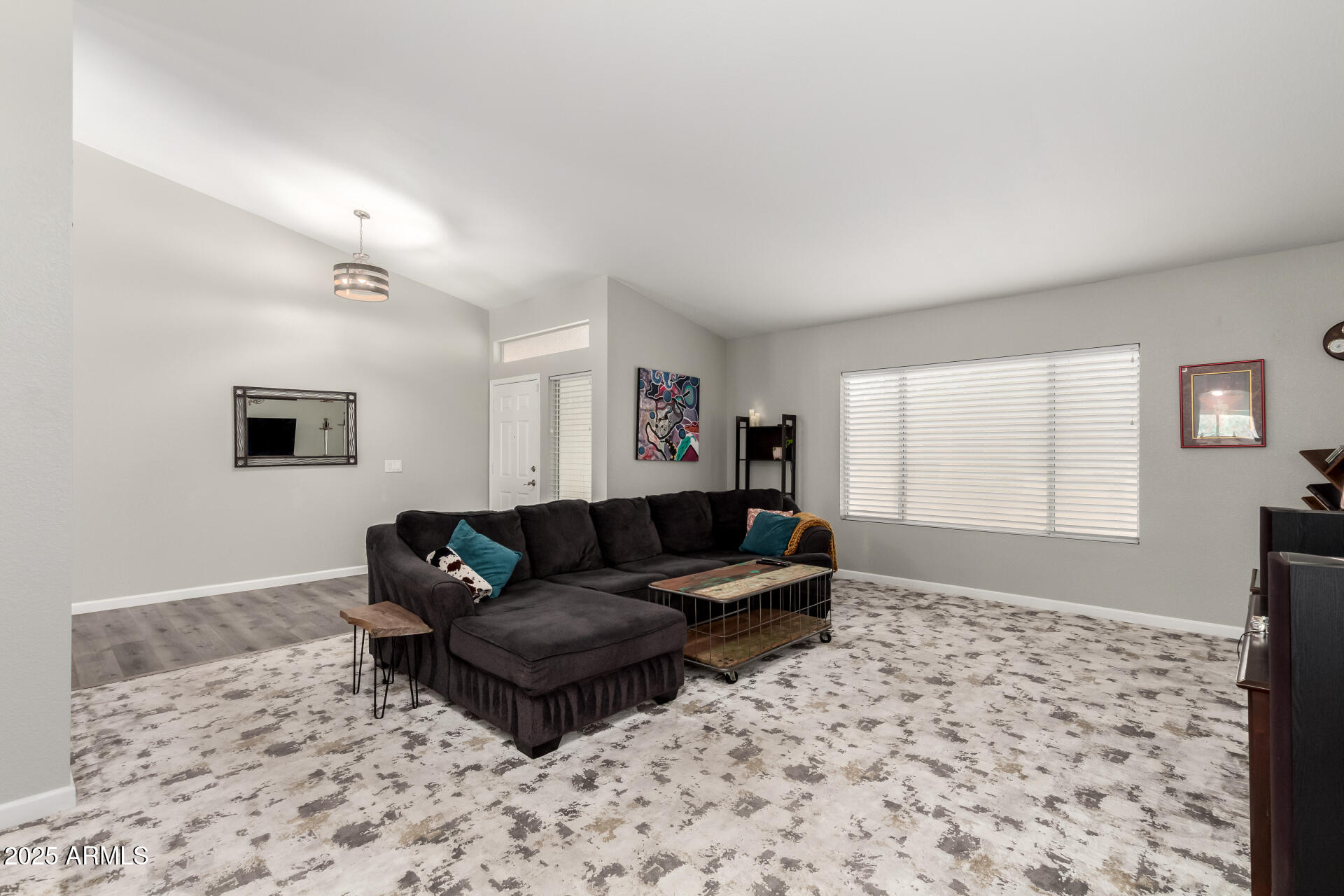 1425 East Darrel Road Phoenix, AZ 85042 - Photo 12 of 42 14 Darrel
