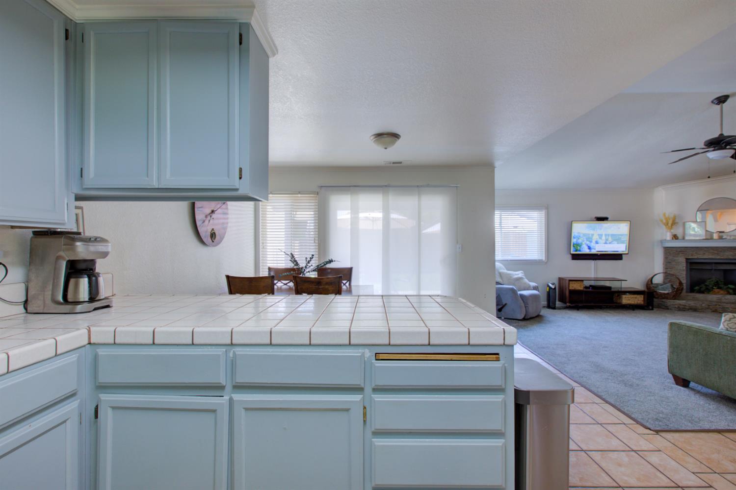 3816 Blaker Road Ceres, CA 95307 - Photo 8 of 40 Kitchen with living room view