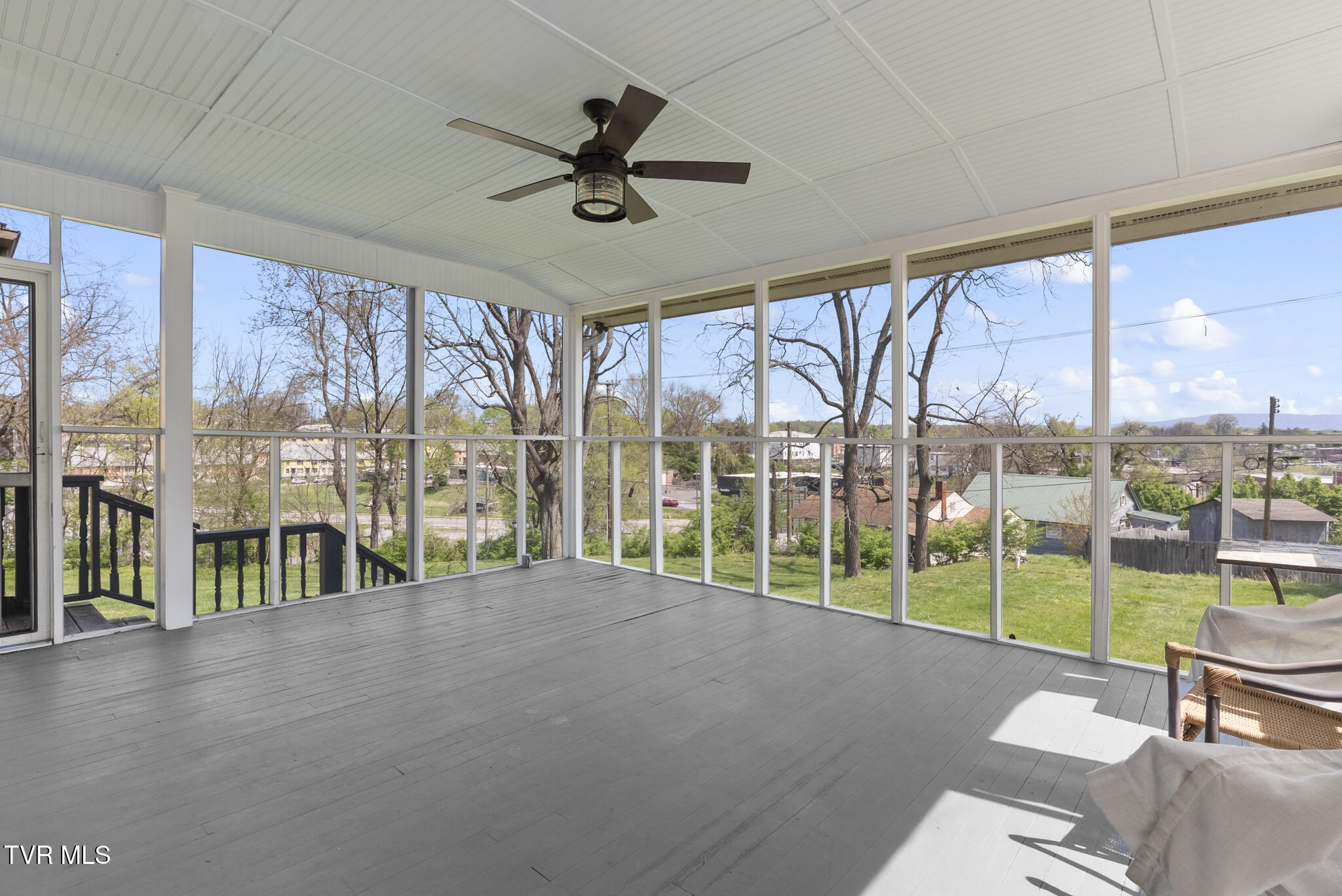 237 Solar Street Bristol, VA 24201 - Photo 17 of 51 DSC04750