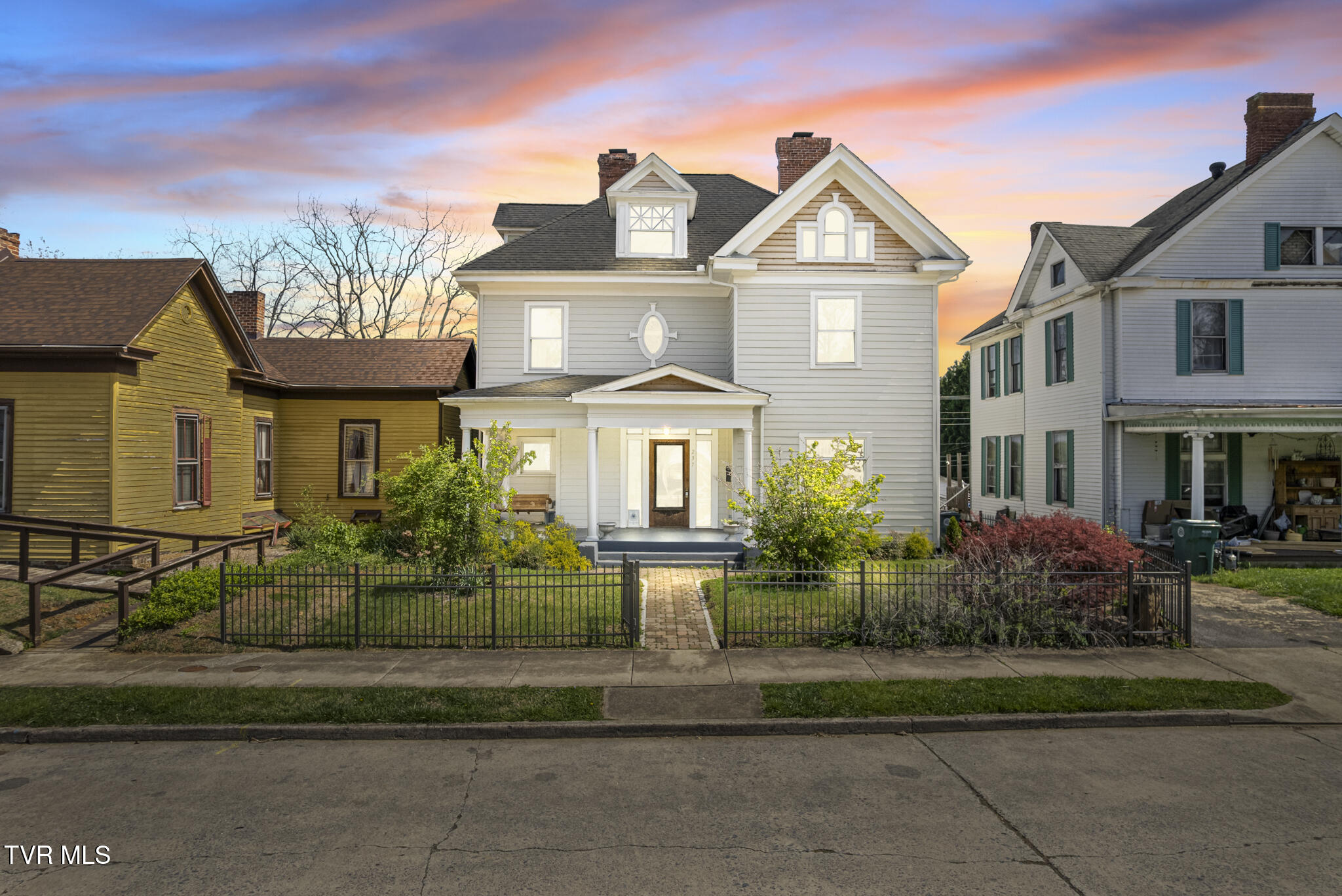 237 Solar Street Bristol, VA 24201 - Photo 2 of 51 DJI_0026 DTE