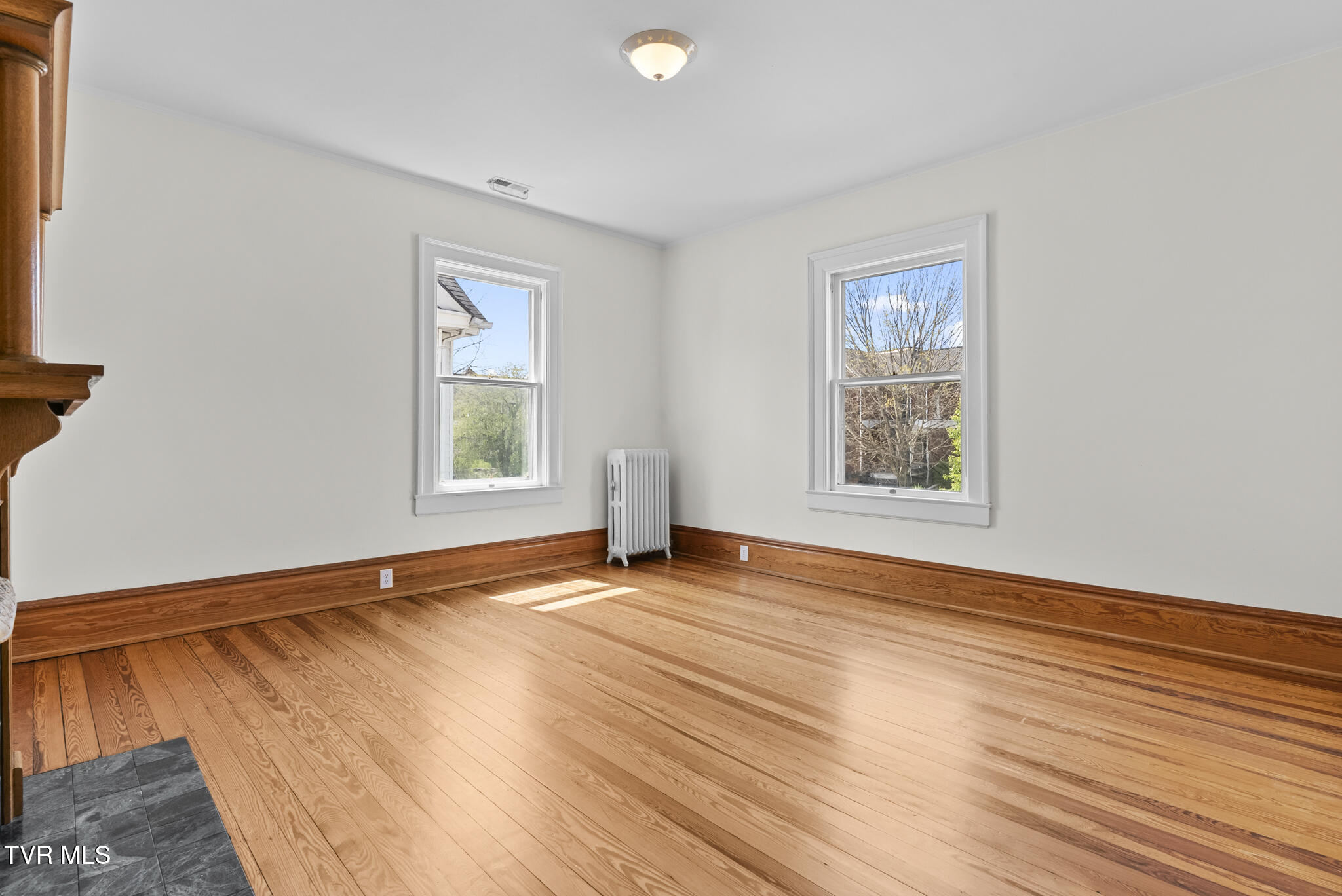 237 Solar Street Bristol, VA 24201 - Photo 22 of 51 DSC04775