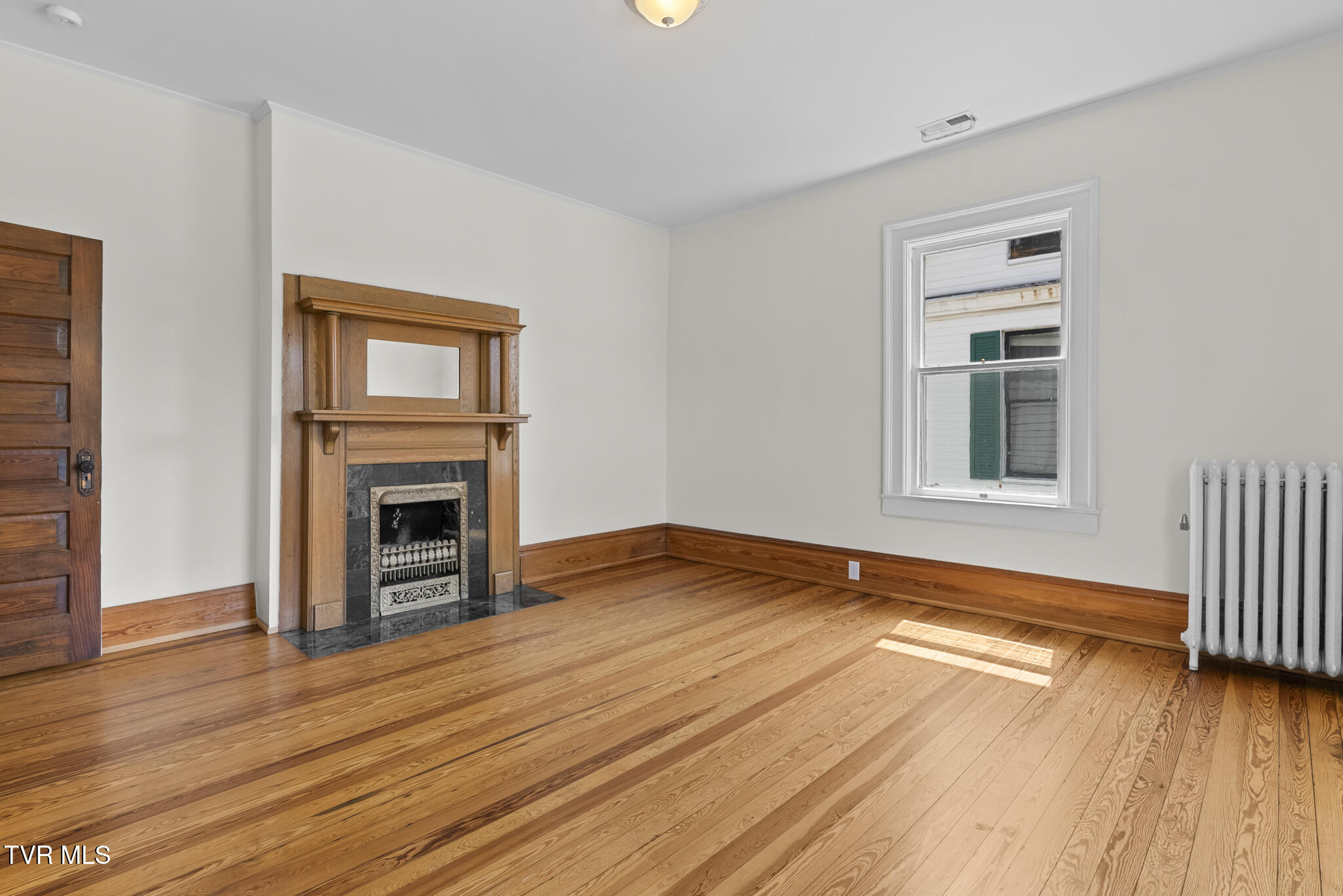 237 Solar Street Bristol, VA 24201 - Photo 23 of 51 DSC04780