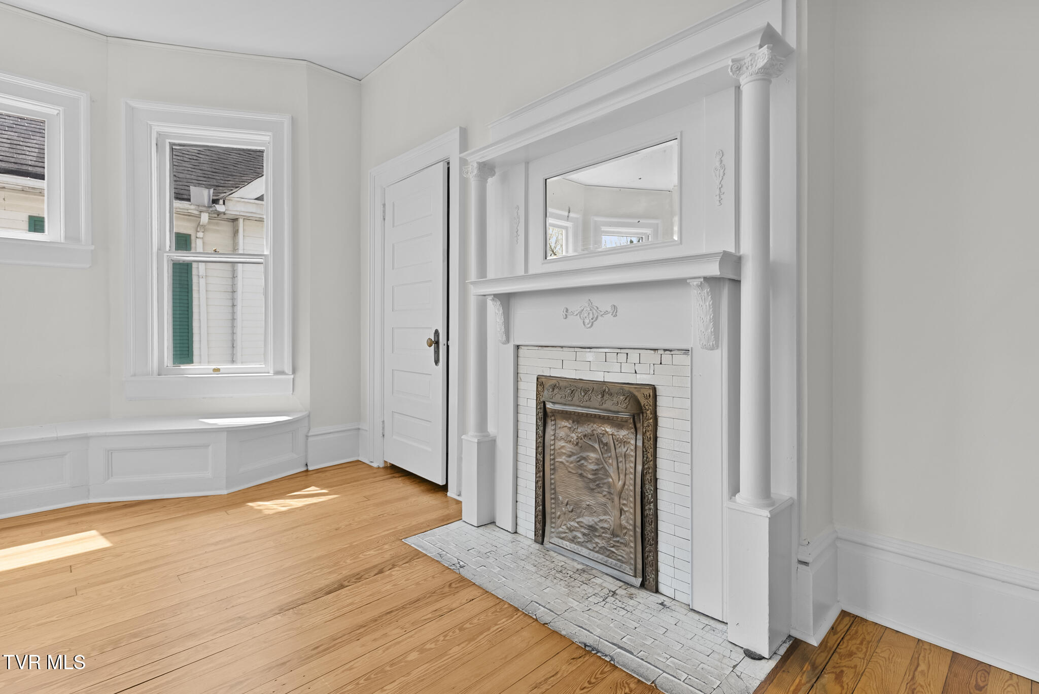 237 Solar Street Bristol, VA 24201 - Photo 29 of 51 DSC04815