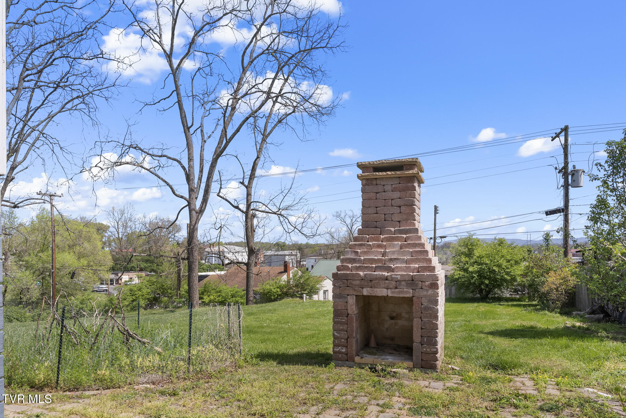 237 Solar Street Bristol, VA 24201 - Photo 42 of 51 DSC04900
