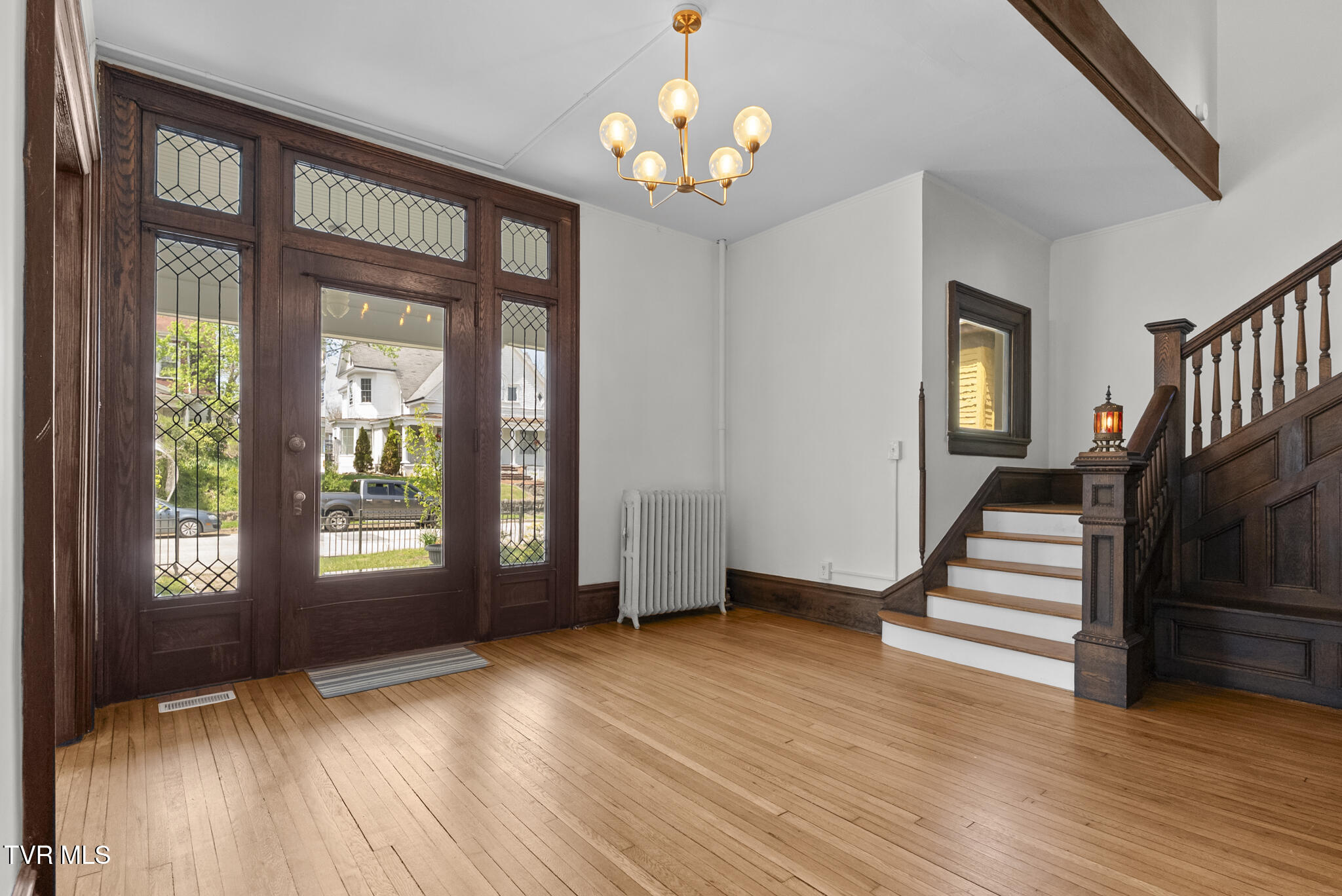 237 Solar Street Bristol, VA 24201 - Photo 6 of 51 DSC04690