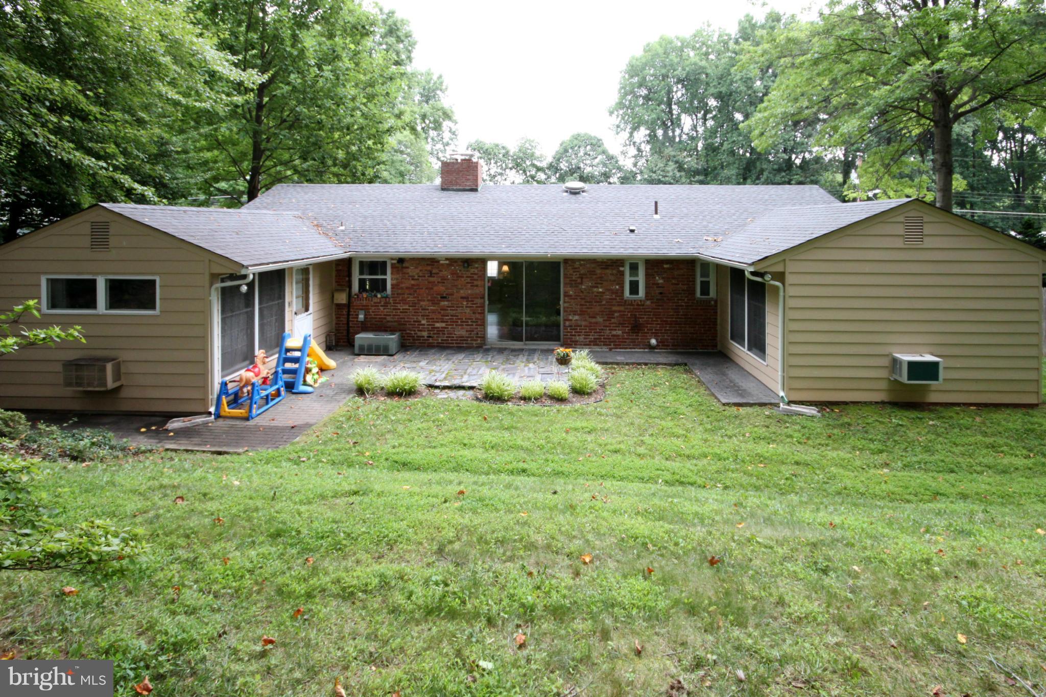 7517 Murillo Street Springfield, VA 22151 - Photo 19 of 22 Exterior (General)