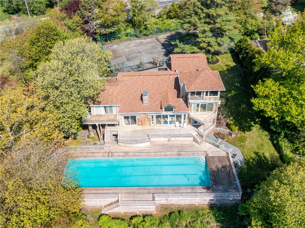 275 Boston Neck Road Narragansett, RI 02882 - Photo 3 of 46
