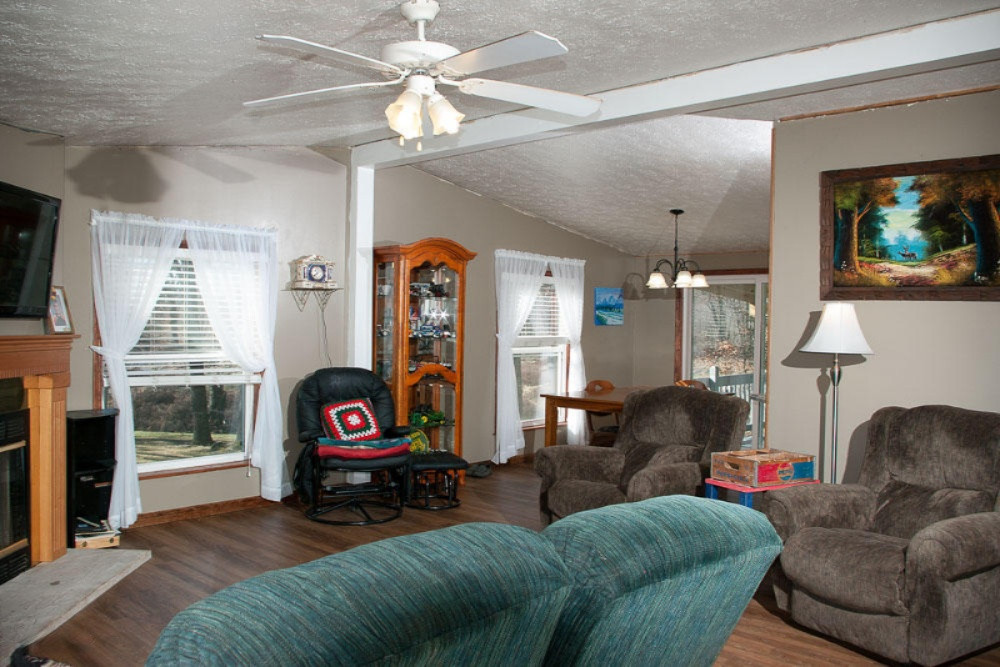 11935 North Satterlee Road Lakeview, MI 48850 - Photo 9 of 20 IMGP0028