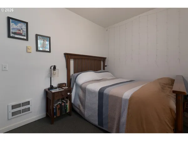 $563,500 | 1157 8th Street, Bandon, OR 97411