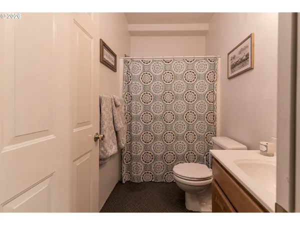 $563,500 | 1157 8th Street, Bandon, OR 97411