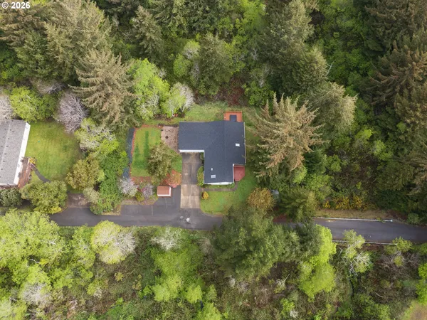 $563,500 | 1157 8th Street, Bandon, OR 97411