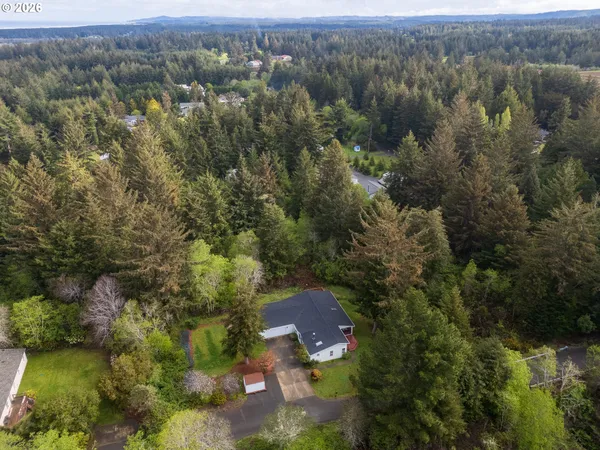 $563,500 | 1157 8th Street, Bandon, OR 97411