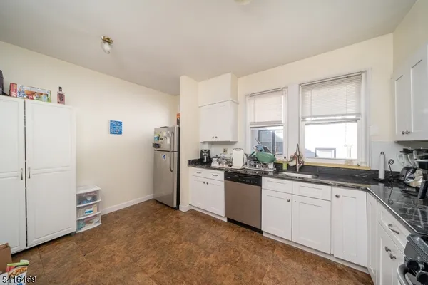 $5,040 | 330 Academy Street, Unit B, South Orange, NJ 07079