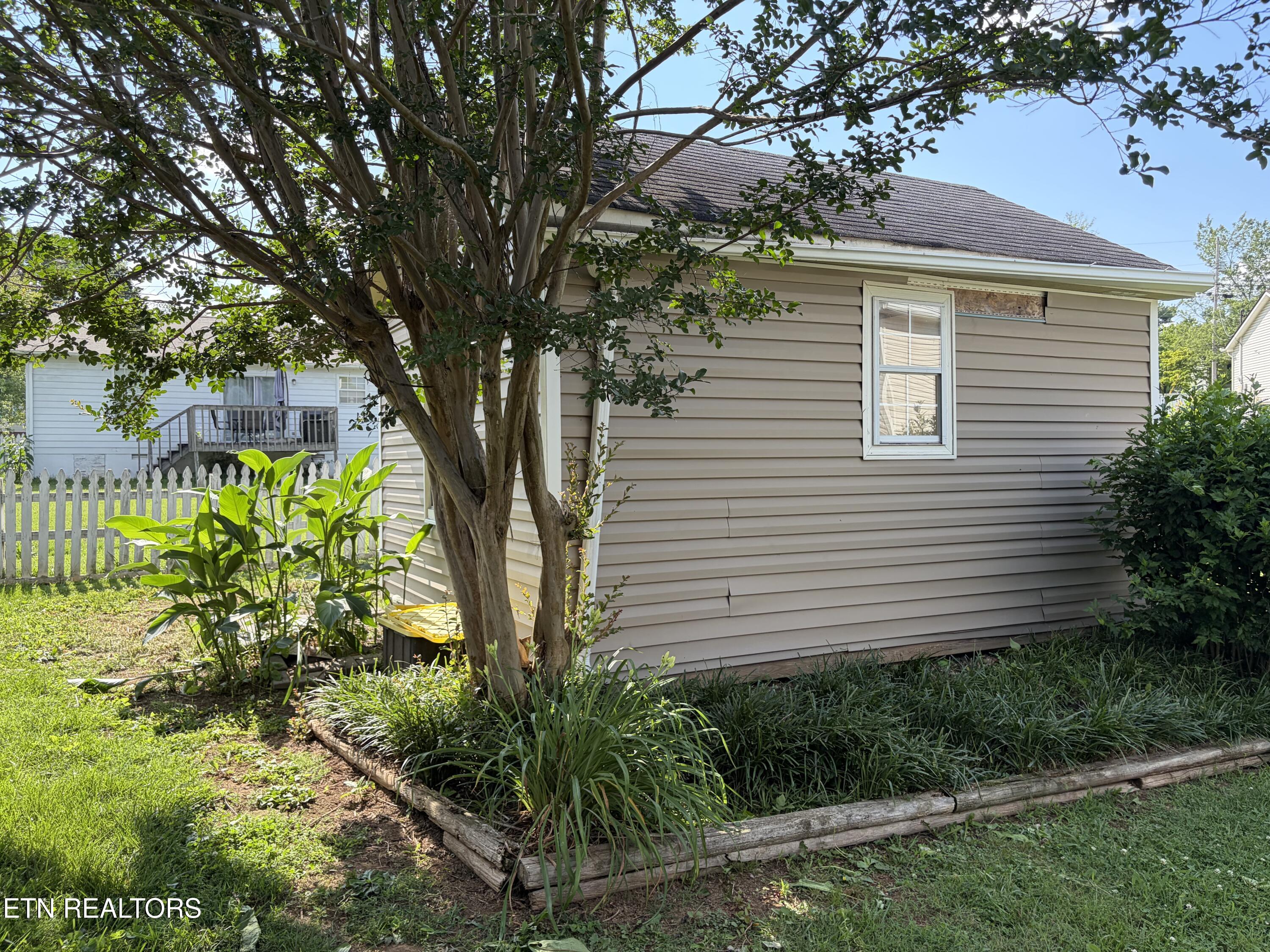 2337 Scanlon Court Powell, TN 37849 - Photo 22 of 26 IMG_8733