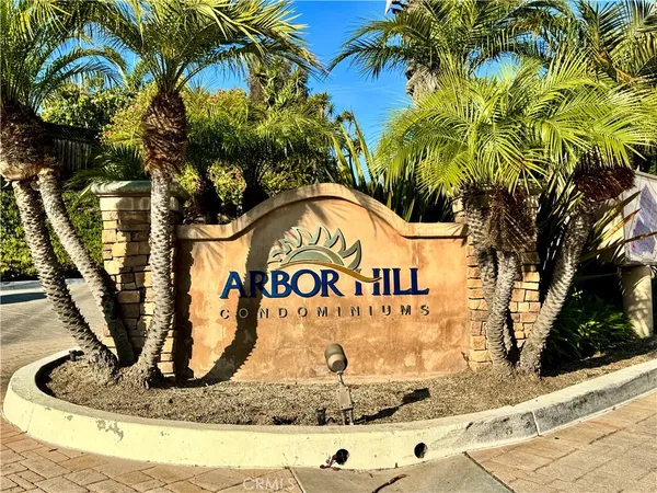 $2,650 | 432 Edgehill Lane, Unit 95, Oceanside, CA 92054