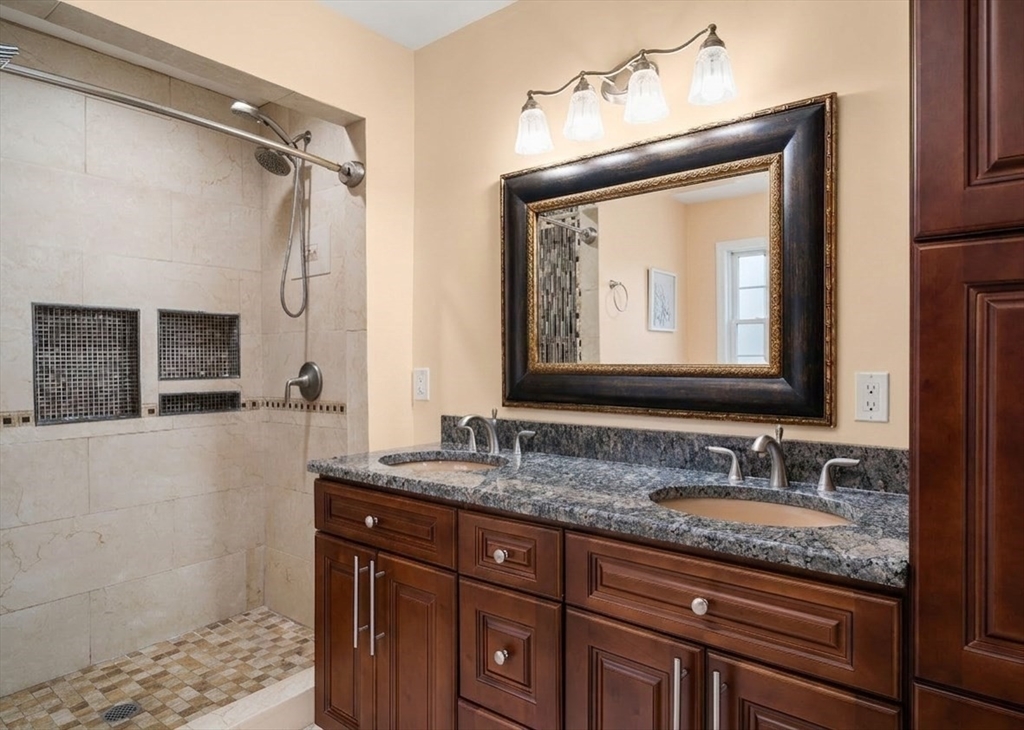 98 R Walnut Street Shrewsbury, MA 01545 - Photo 27 of 42