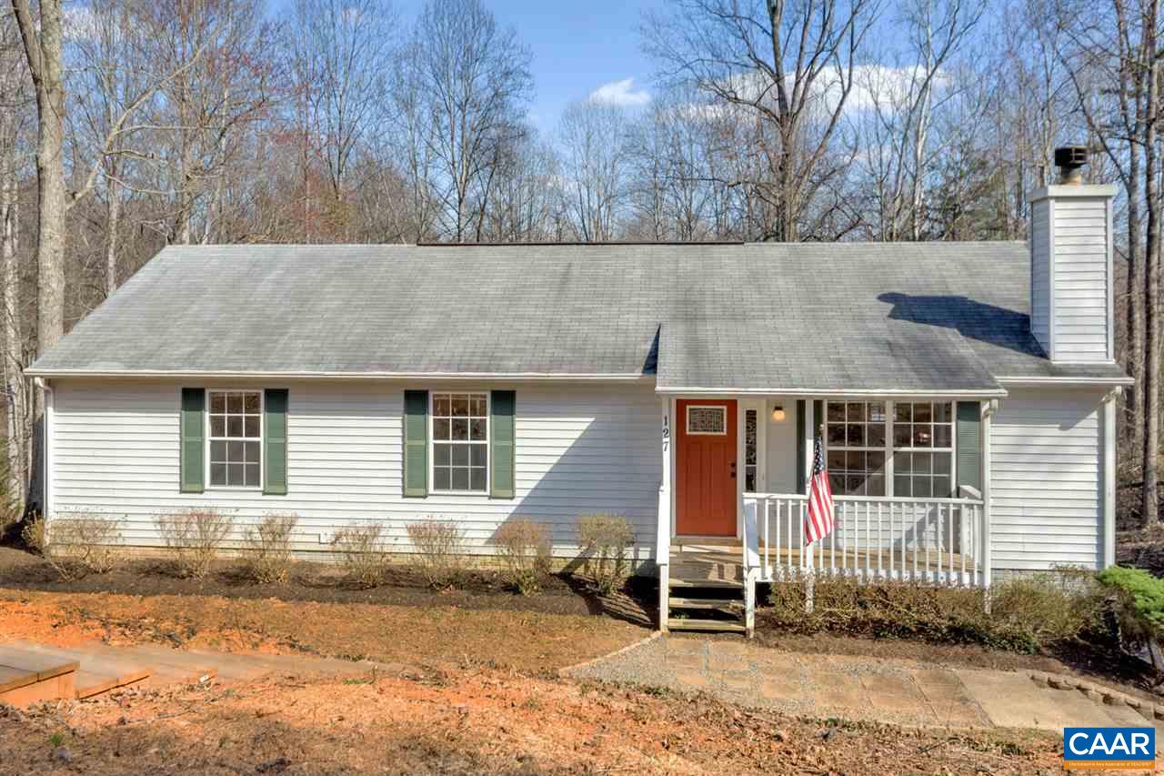 127 Larkspur Road Ruckersville, VA 22968 - Photo 1 of 29 front view of a house