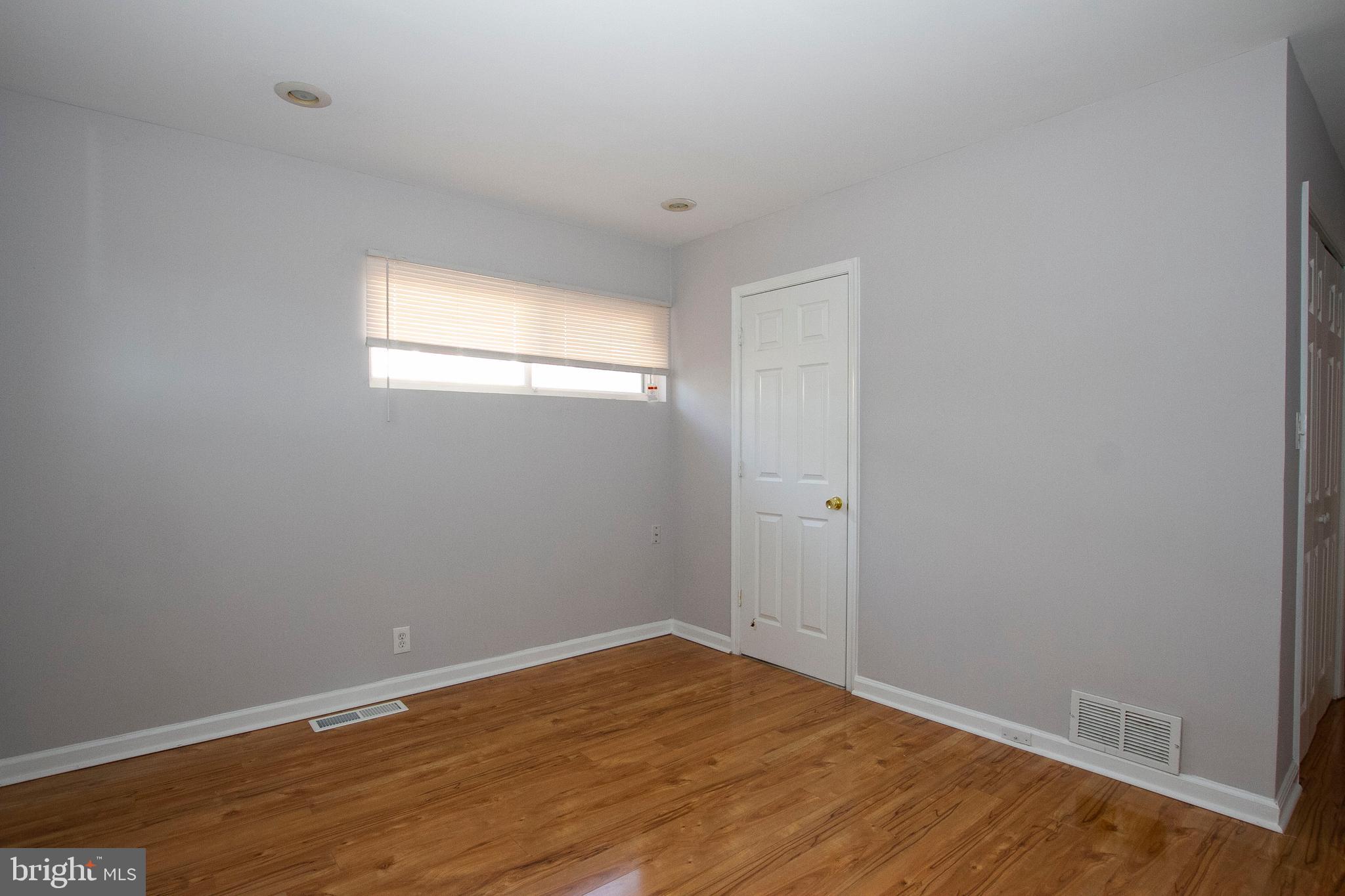 7306 Liberty Road Baltimore, MD 21207 - Photo 13 of 41