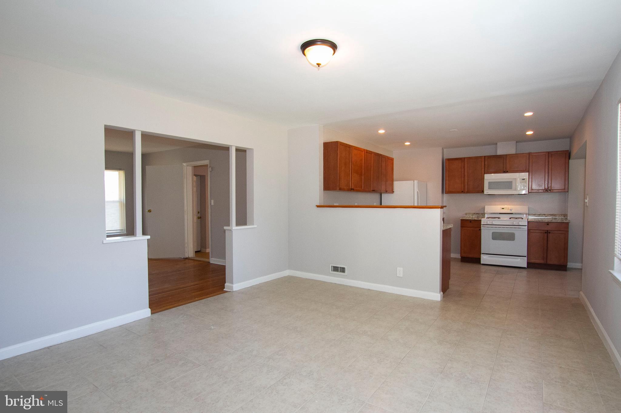 7306 Liberty Road Baltimore, MD 21207 - Photo 14 of 41