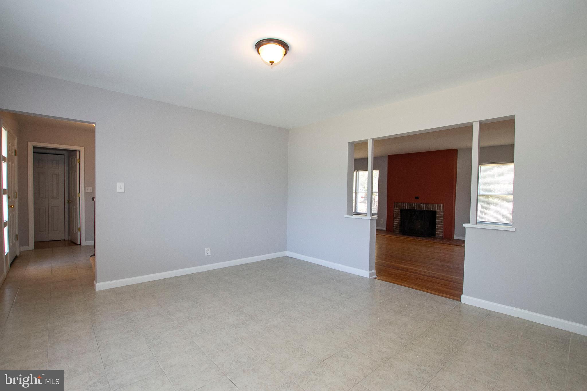 7306 Liberty Road Baltimore, MD 21207 - Photo 16 of 41