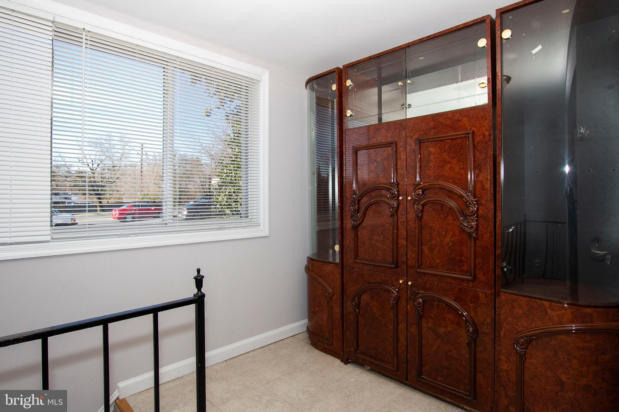 7306 Liberty Road Baltimore, MD 21207 - Photo 26 of 41