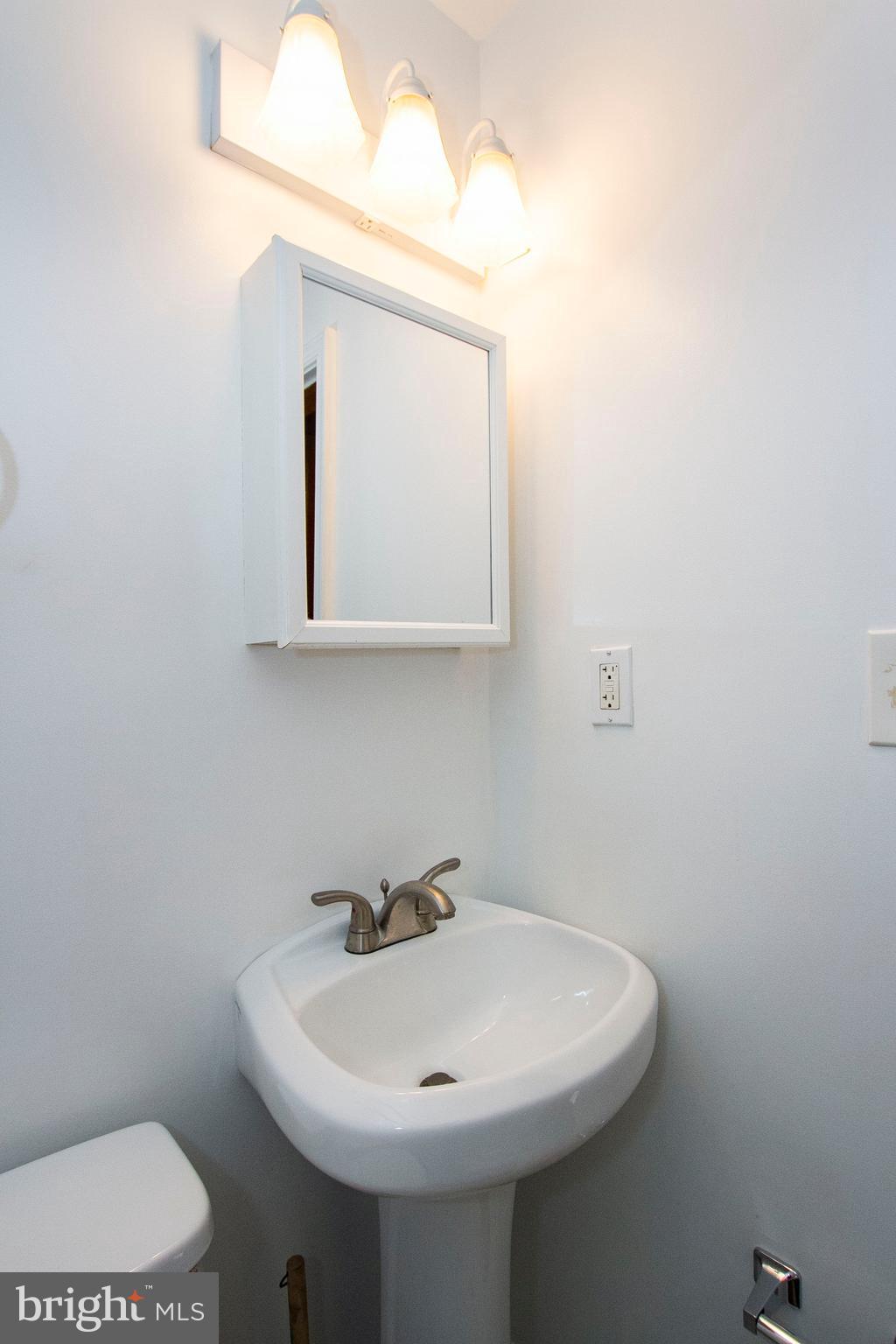 7306 Liberty Road Baltimore, MD 21207 - Photo 34 of 41