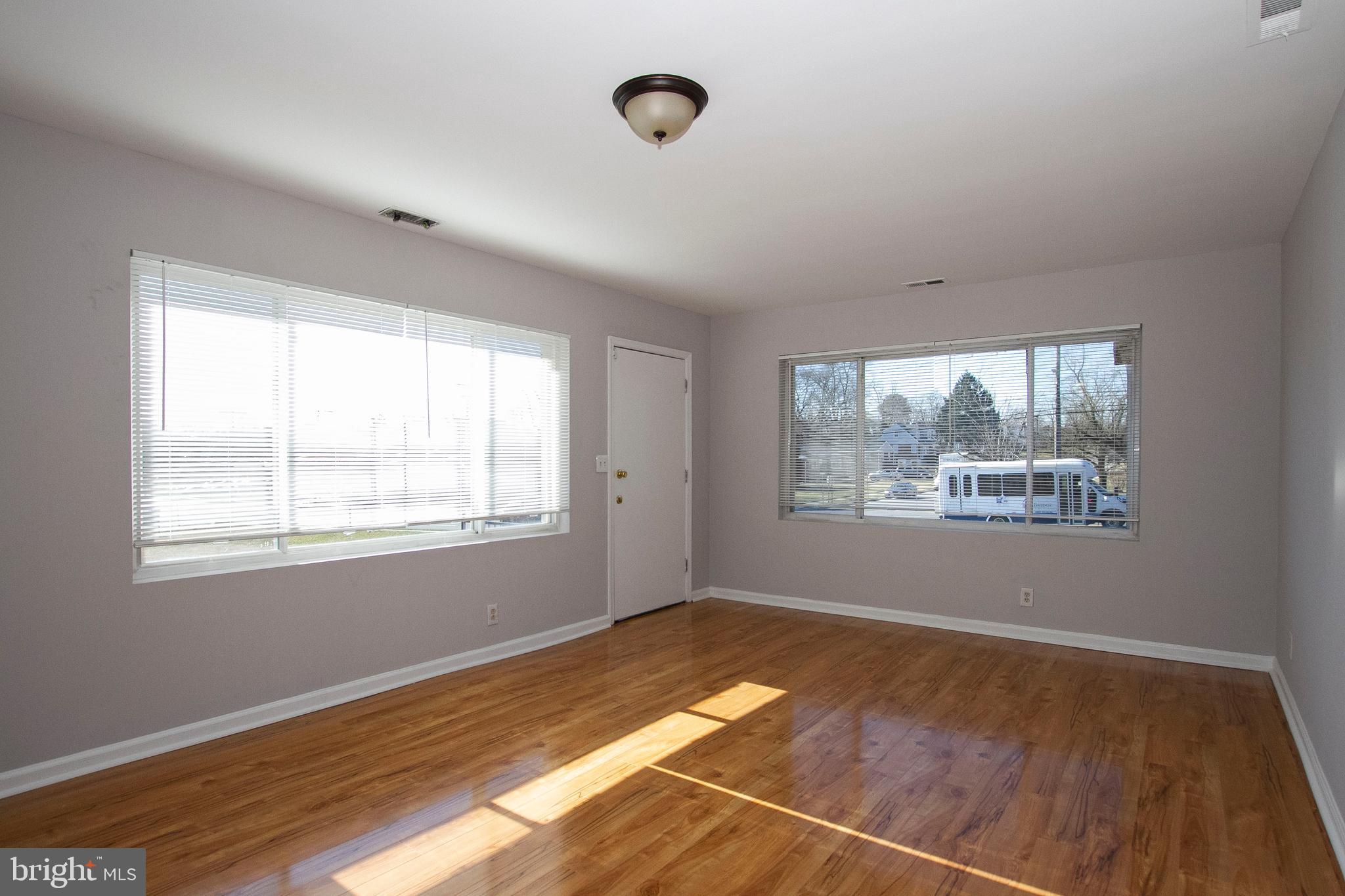 7306 Liberty Road Baltimore, MD 21207 - Photo 35 of 41