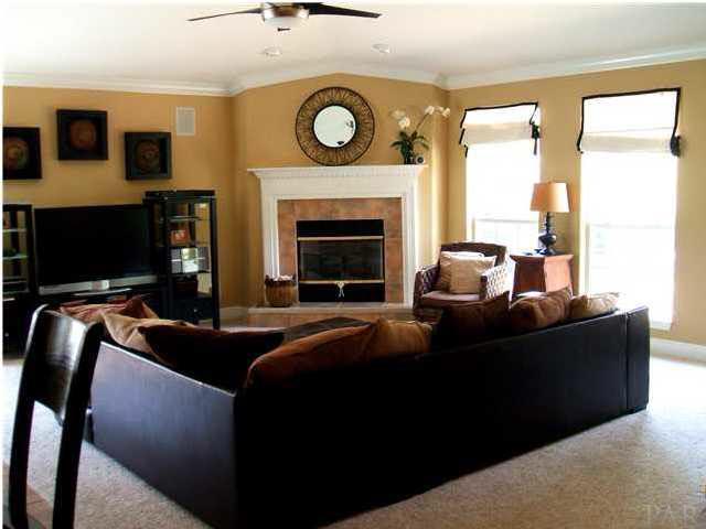 10096 Rookery Road Pensacola, FL 32507 - Photo 8 of 13 Great Room