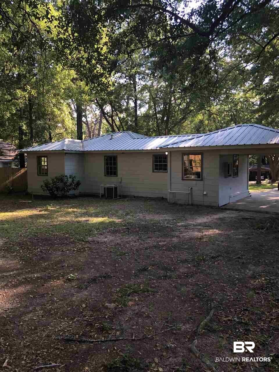 1318 East Forest Ridge Road Mobile, AL 36618 - Photo 12 of 15