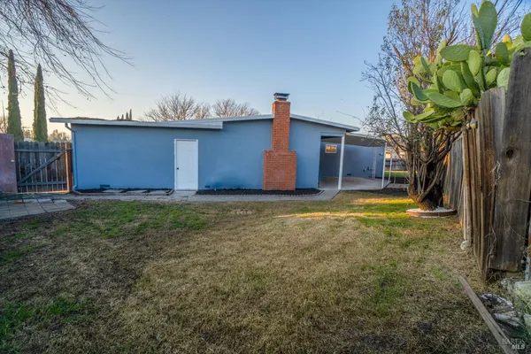 a backyard of a house